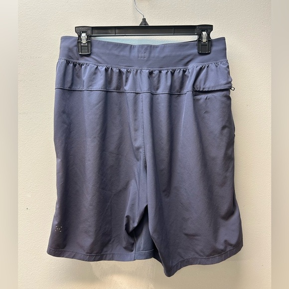 Lululemon Men’s Purple Athletic Shorts Size Medium - Picture 6 of 6